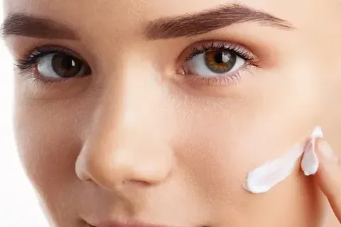 Perawatan Kulit Dengan Body Lotions Dan Body Serum