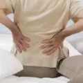 Kenali Gejala Dan Penyebab Sakit Pinggang Belakang (Low Back Pain)