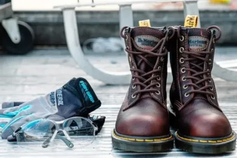 Apa Itu Sepatu Safety Dan Kapan Anda Membutuhkannya