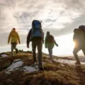 Ketahui Tips Mendaki Gunung Dengan Aman Dan Menyenangkan