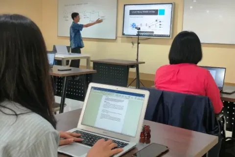 Peran Ilmu Komputer Universitas Pertamina Dalam Membangun Kota Masa Depan