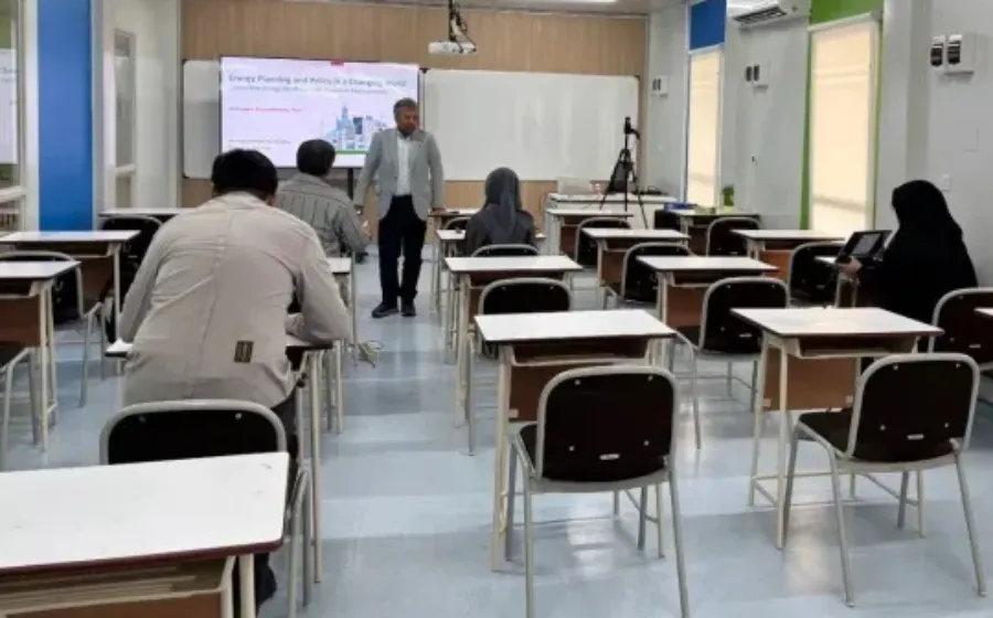 Menyelami Ketahanan Energi Nasional Lewat Diskusi Strategis Bersama Universitas Pertamina