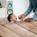 Cara mengatasi anak susah makan dengan menyajikan makanan sehat dalam suasana menyenangkan