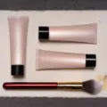 Panduan cara memilih skincare aman yang terdaftar resmi di BPOM demi menjaga kesehatan kulit wajah