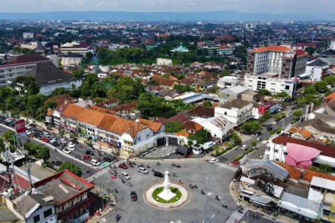 Arsitektur cagar budaya bangunan pemandian Tamansari sebagai ide destinasi wisata sejarah di Yogyakarta